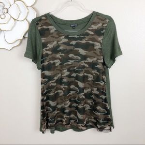 Hannah tee with mesh camouflage overlay